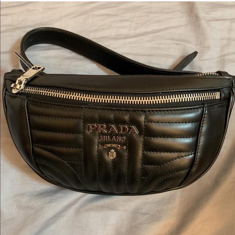 Prada Diagramme Leather belt bag - Picture 4 of 8